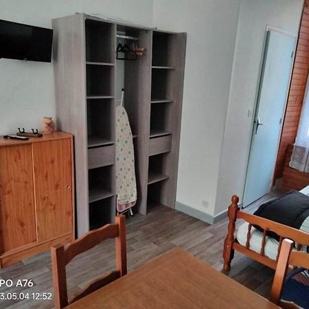 Le Nid Douillet Industriel Apartment La Bourboule Ngoại thất bức ảnh
