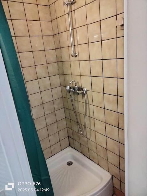 Le Nid Douillet Industriel Apartment La Bourboule Ngoại thất bức ảnh